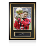 Plaque et cadre photo officiels dédicacés par Andriy Shevchenko, lauréat du Ballon d'Or™ 2004