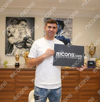 Plaque officielle et cadre photo Emiliano Martinez signés Ballon d'Or™ - Signé en doré : Vainqueur du Trophée Yachine 2024