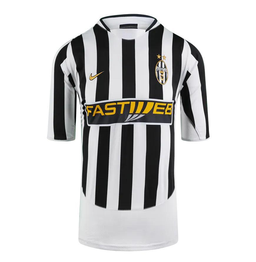 Maillot domicile 2003-04 de la Juventus signé au dos par Pavel Nedved, officiel Ballon d'Or™, encadré style héros
